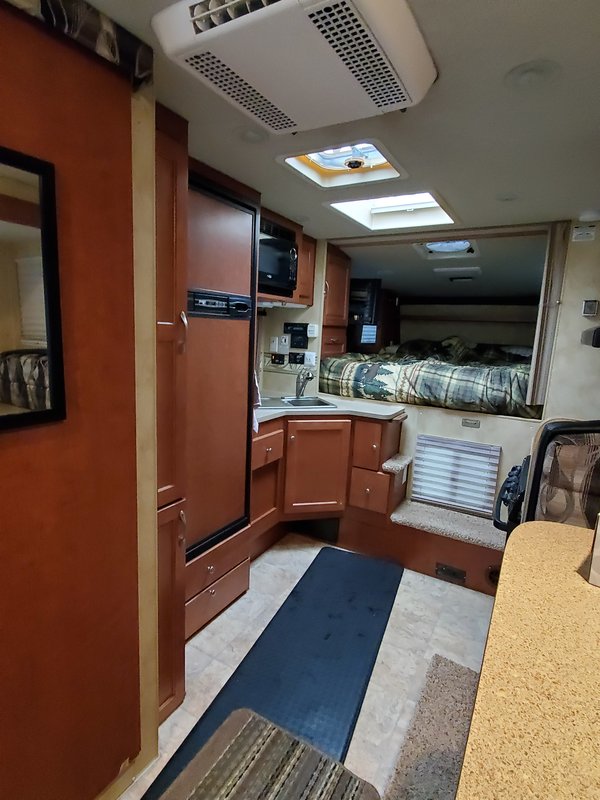 2013 Northwood Arctic Fox 1140 with Dry Bath, Truck Campers RV For Sale