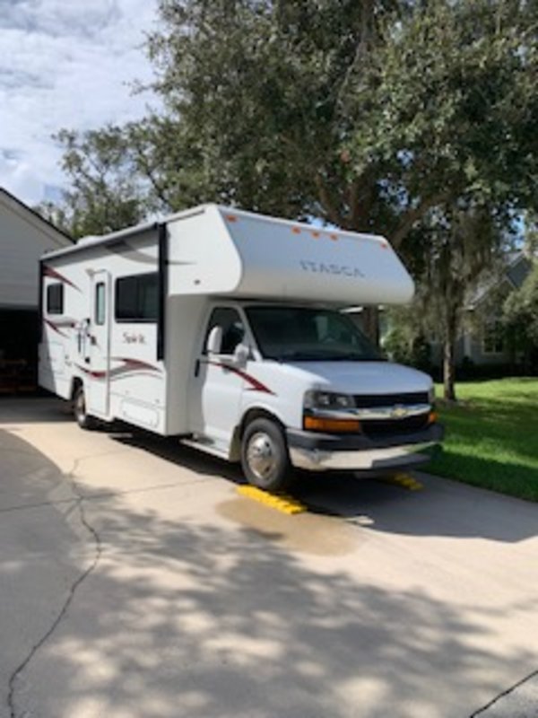 2014 Itasca Spirit 25B, Class C RV For Sale By Owner in St Augustine