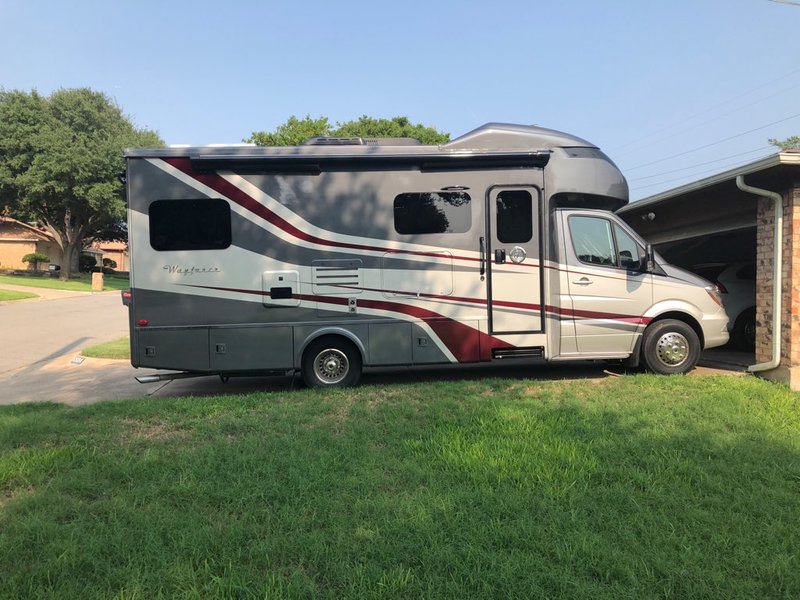 2019 Tiffin Wayfarer 25QW, Class C RV For Sale By Owner in North richland hills, Texas