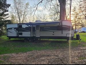 Prime Time 32bit New Used Rvs For Sale On Rvt Com