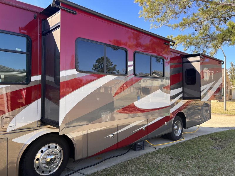 Used 2020 Tiffin Allegro RED 33AL for Sale by Owner in Destrehan