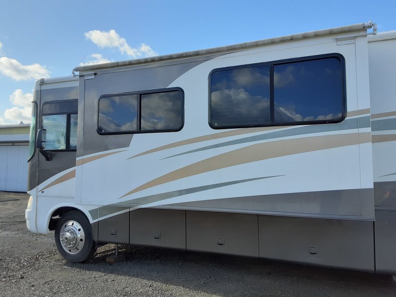 2005 Forest River 370 XL, Class A Gas RV For Sale By Owner