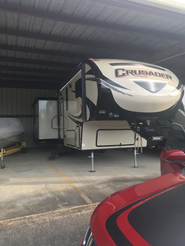 2018 Prime Time Crusader Lite 28RL, 5th Wheels RV For Sale By Owner in Denham springs, Louisiana