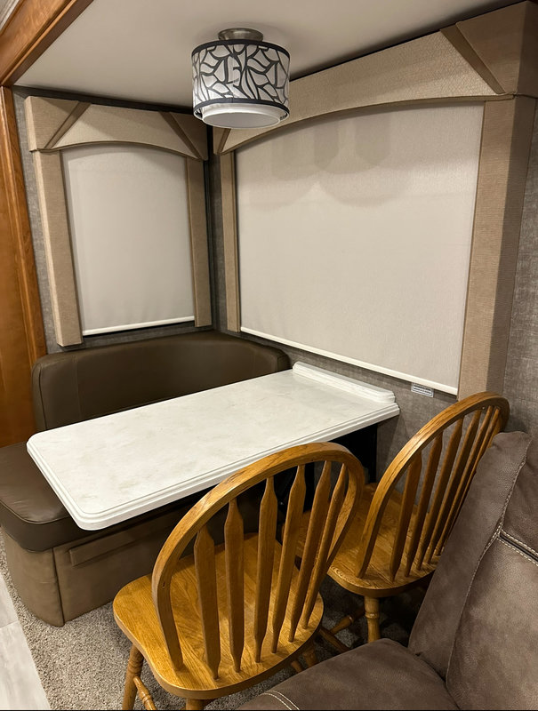 2022 Renegade Valencia 38RW, Class C RV For Sale By Owner in Dayton, Tennessee 515496