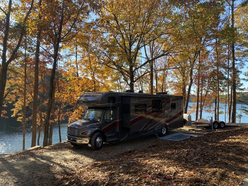 2022 Renegade Valencia 38RW, Class C RV For Sale By Owner in Dayton, Tennessee 515496