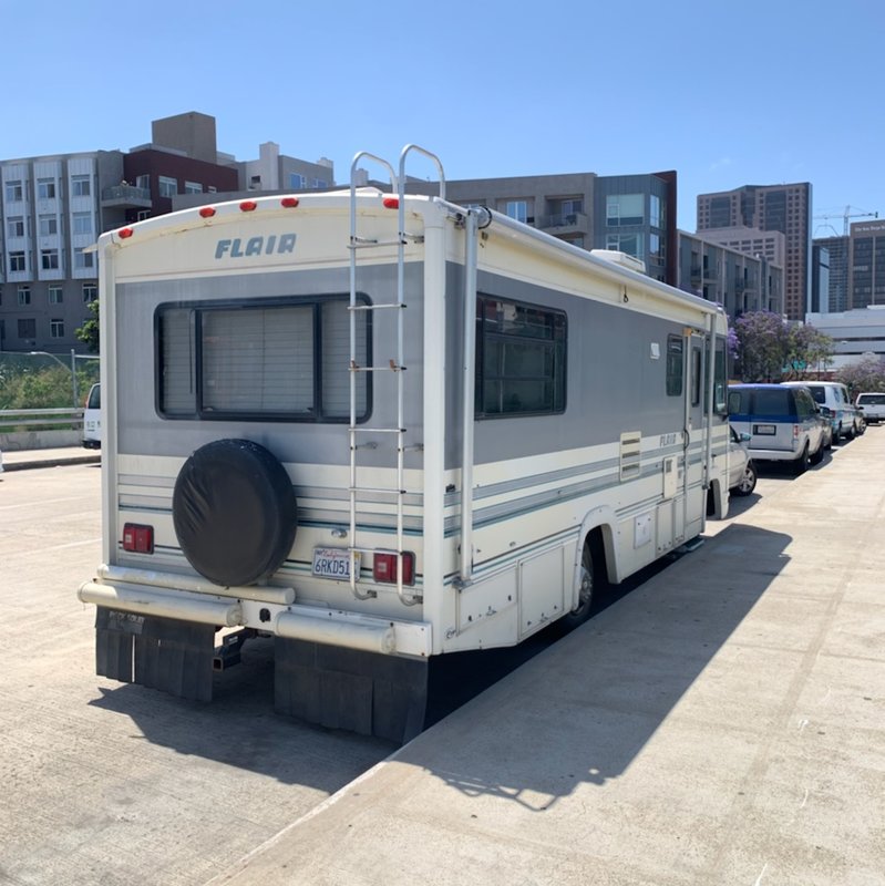 1993 Fleetwood Flair MH, Class A Gas RV For Sale By Owner in San